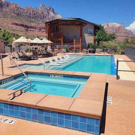 Hotel De Novo Springdale, Tapestry Collection By Hilton Exterior foto